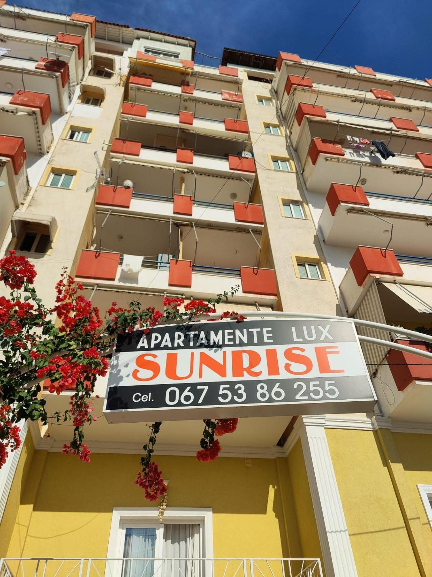 Sunrise Luxury Apartments Sarandë Eksteriør billede