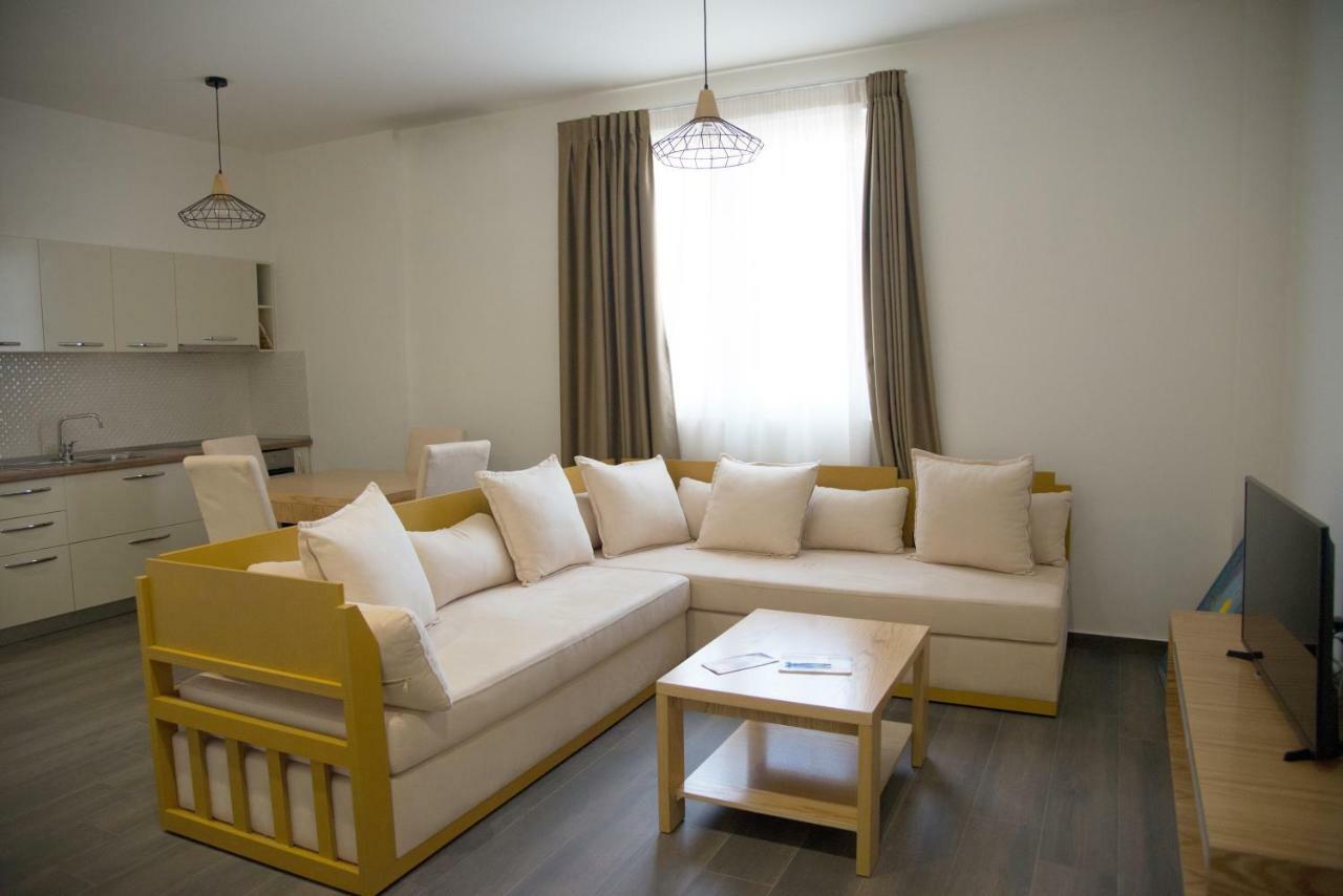 Sunrise Luxury Apartments Sarandë Eksteriør billede